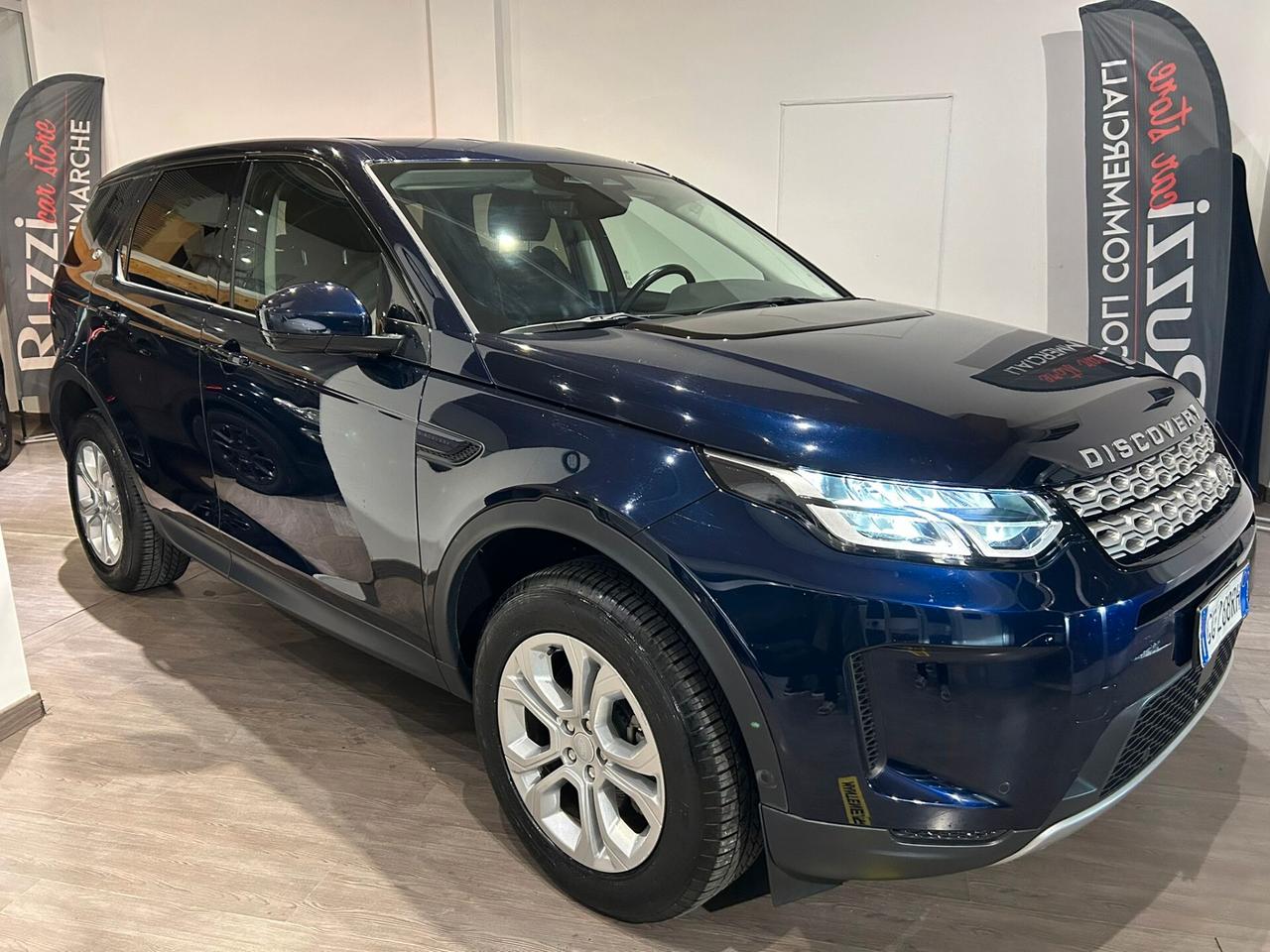 Land Rover Discovery Sport 2.0 TD4 163 CV IBRIDA 7 POSTI