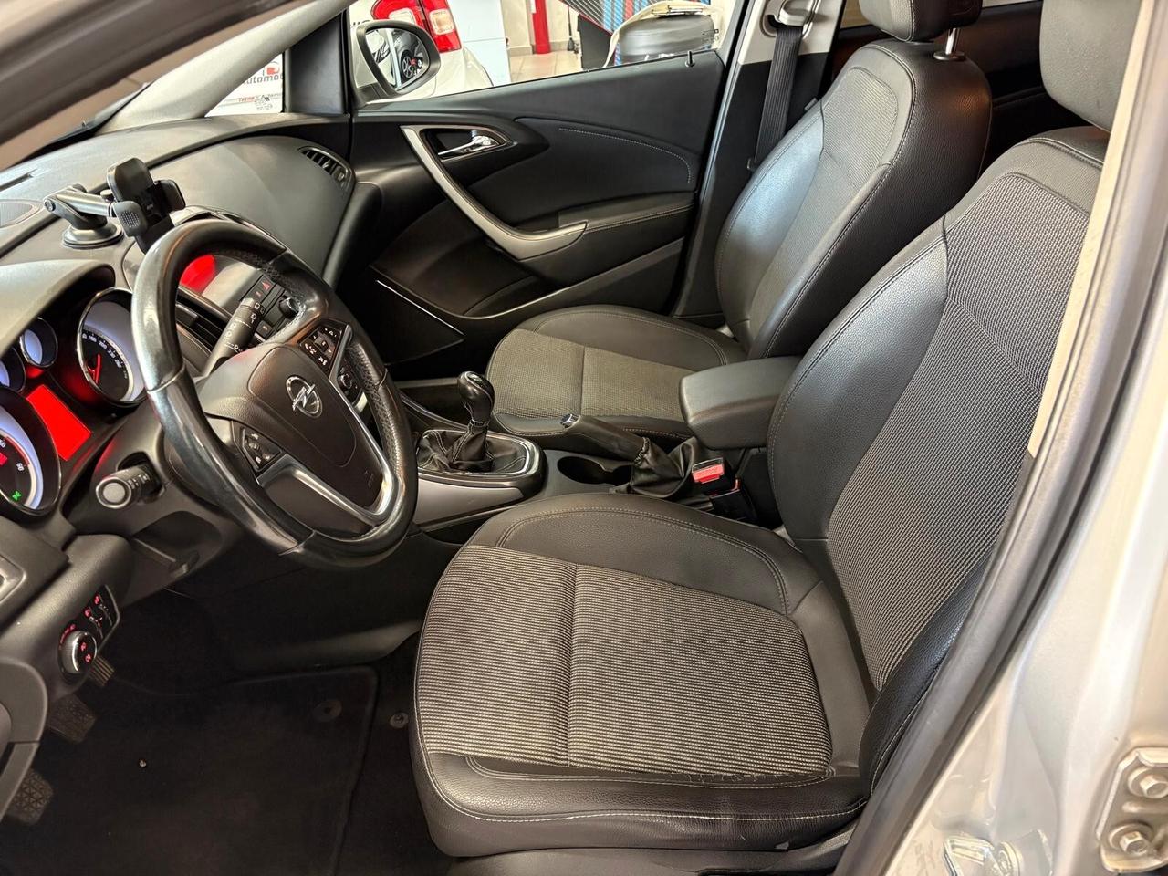 Opel Astra 1.7 CDTI 110CV Sports Tourer Cosmo