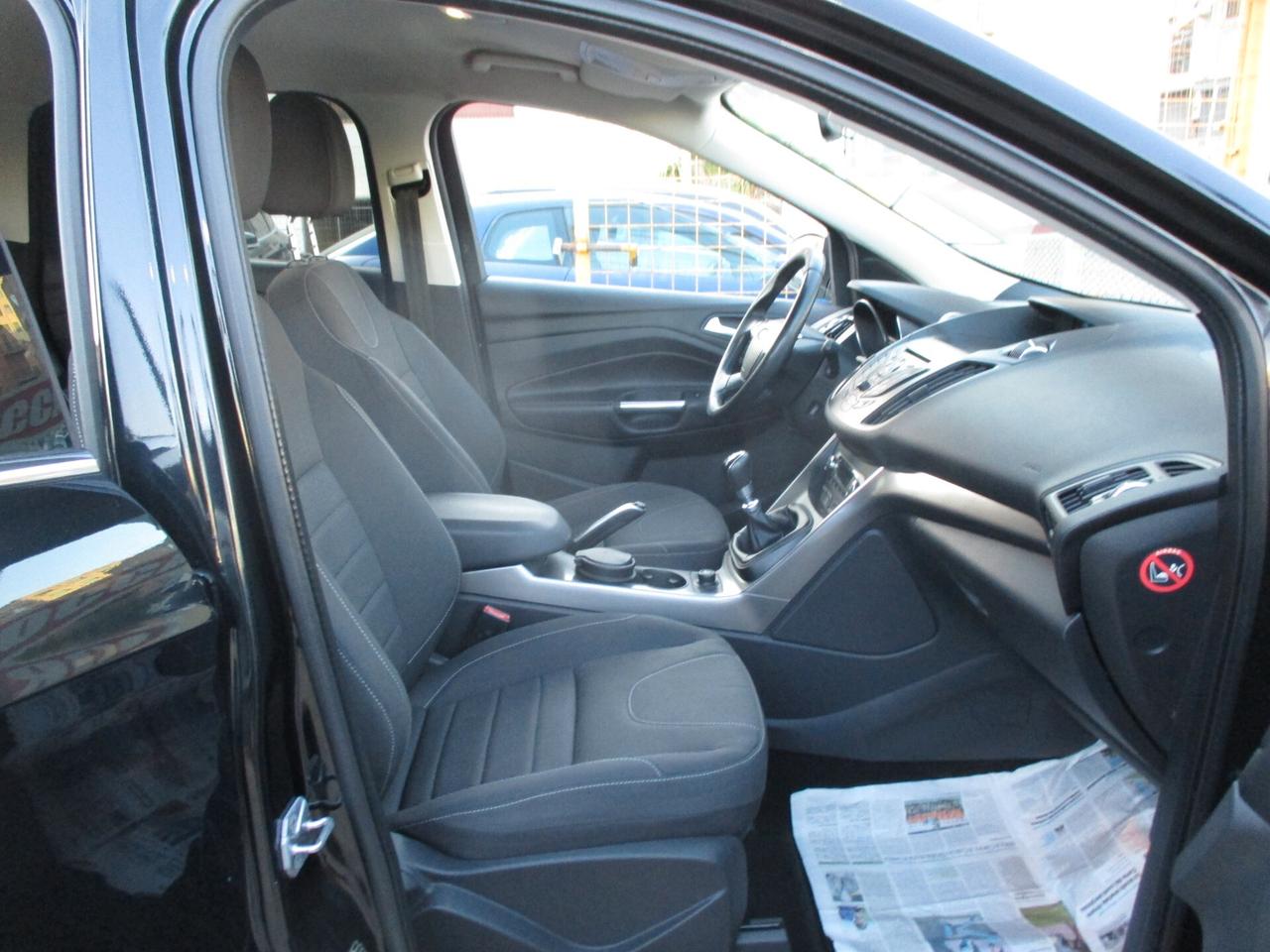 Ford Kuga 2.0 TDCI 115 CV 2WD Titanium 2014