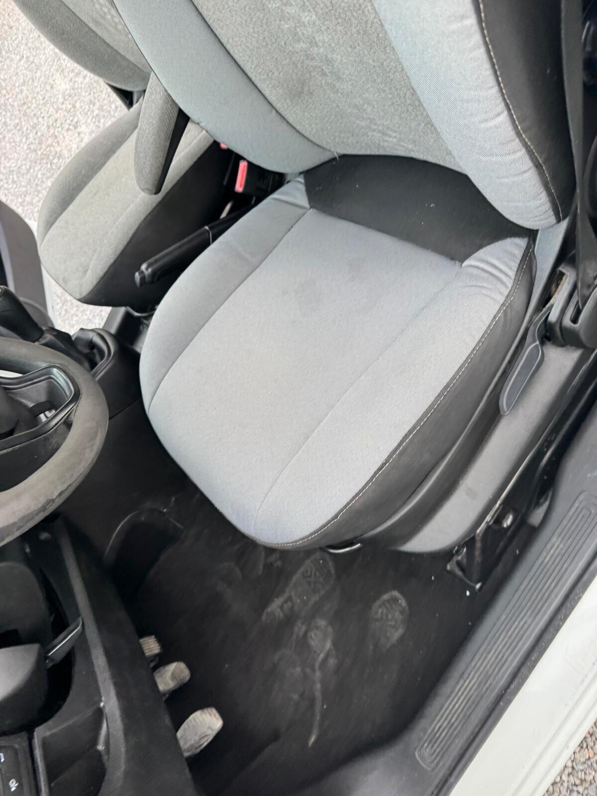 Fiat Fiorino 1.3 MJT 95CV Cargo SX