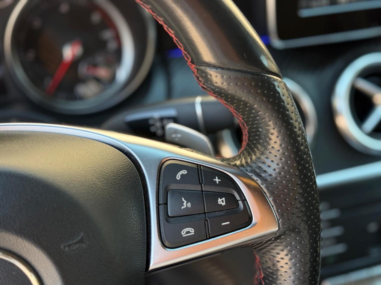 Mercedes-benz A 180 d Automatic Premium-AMG 116 CV
