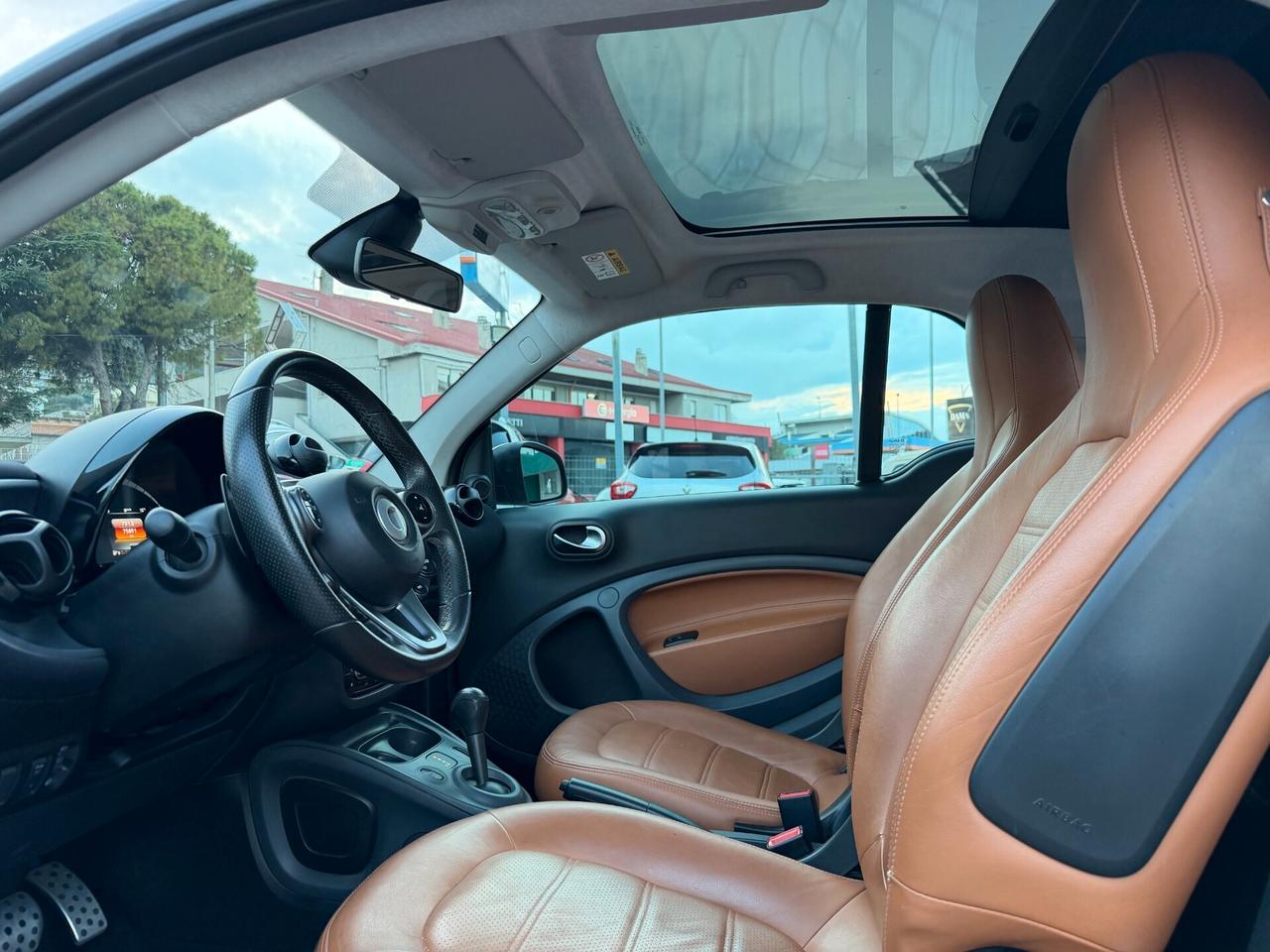 Smart ForTwo 90 0.9 Turbo twinamic Coffeelounge