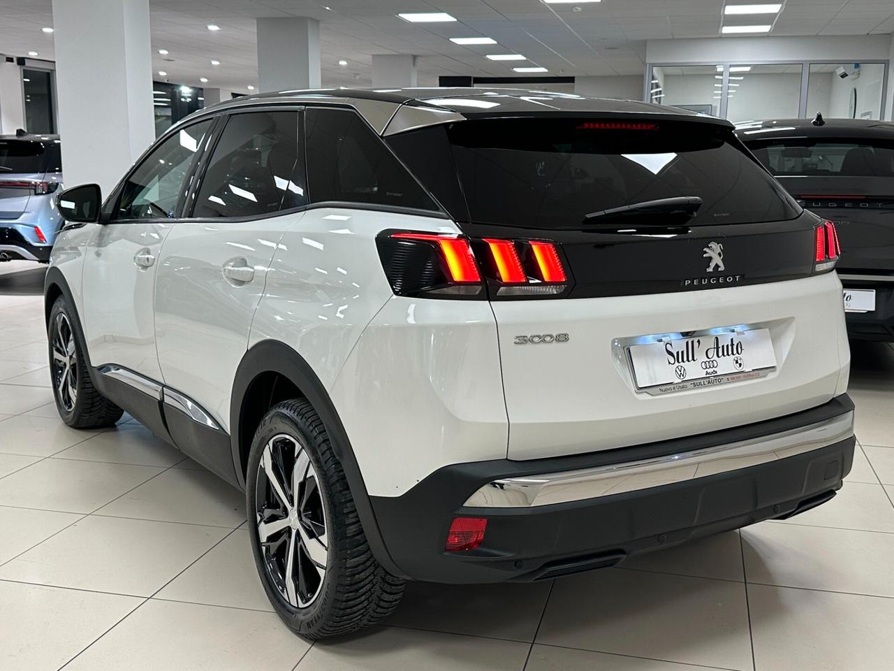 Peugeot 3008 BlueHDi 130 S&S EAT8 Allure Pack 2022