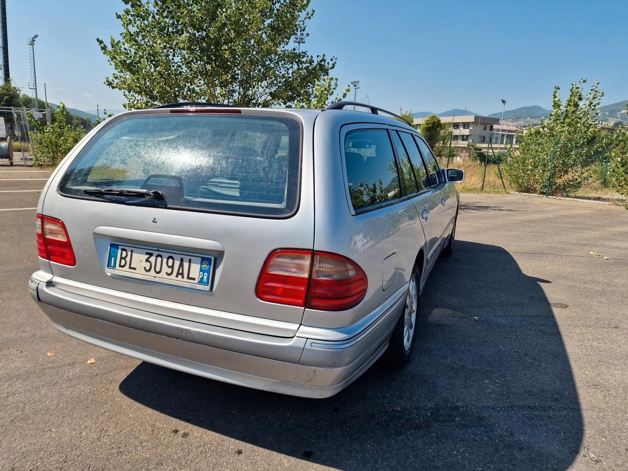 MERCEDES CLASSE E 200 KOMPRESSOR SW - 2000