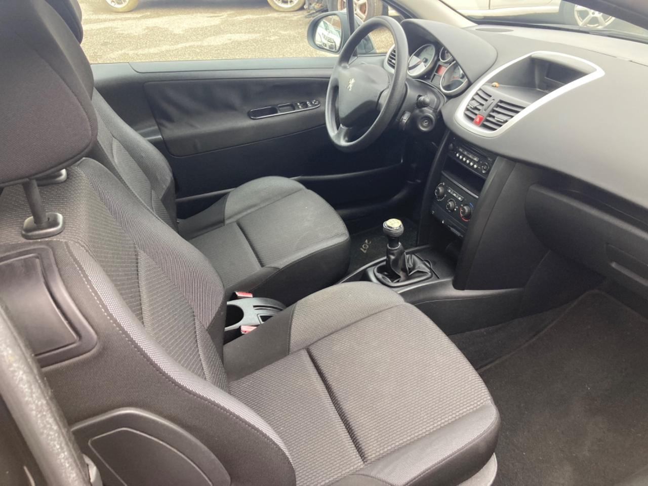 PEUGEOT 207 1.4 HDI (PROPRIETARIO UNICO)