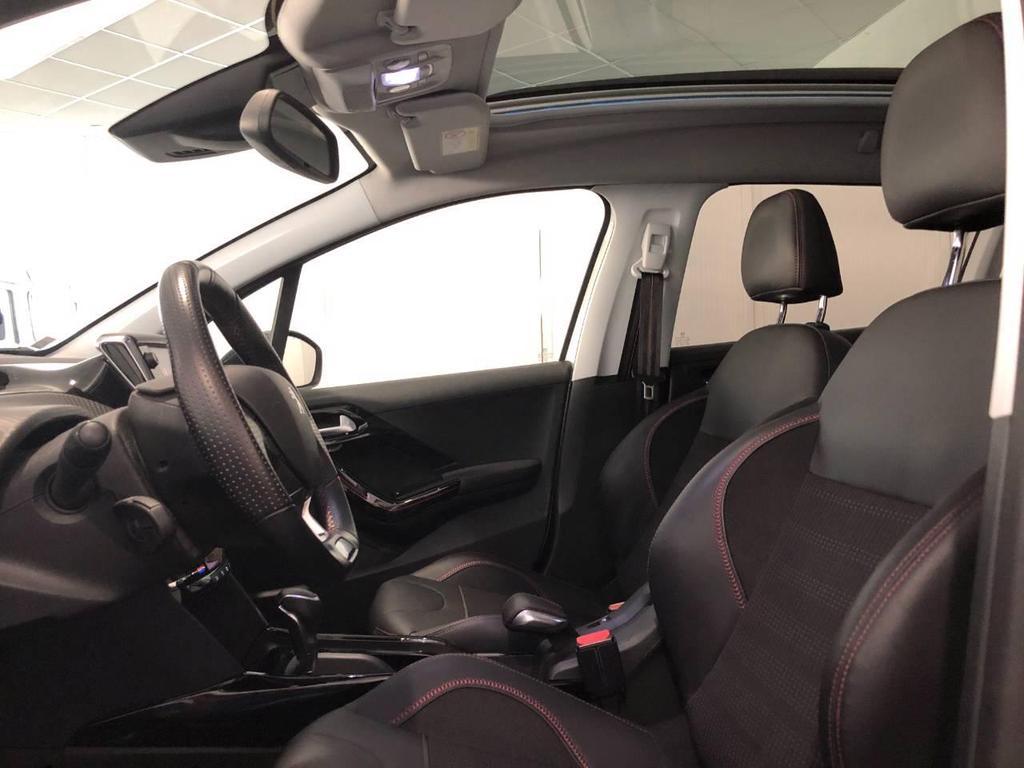 Peugeot 2008 1.2 PureTech Turbo GT Line EAT6