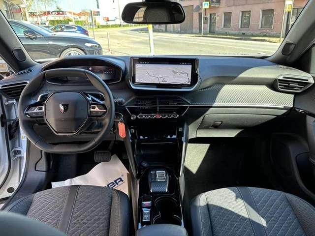Peugeot 2008 PureTech 130 S&S EAT8 Allure LED-CAM-APP CONNECT