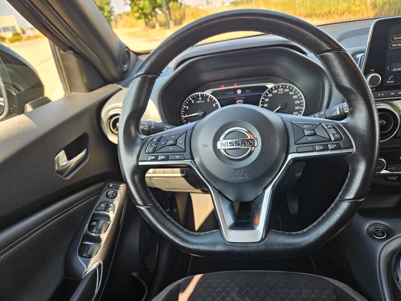 Nissan Juke 1.0 DIG-T 114 CV N-Connecta