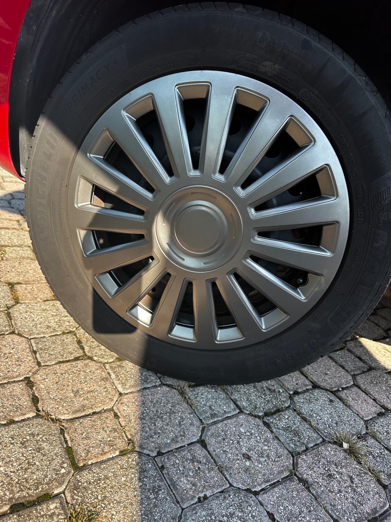 Fiat 500L 1.4 95 CV Lounge