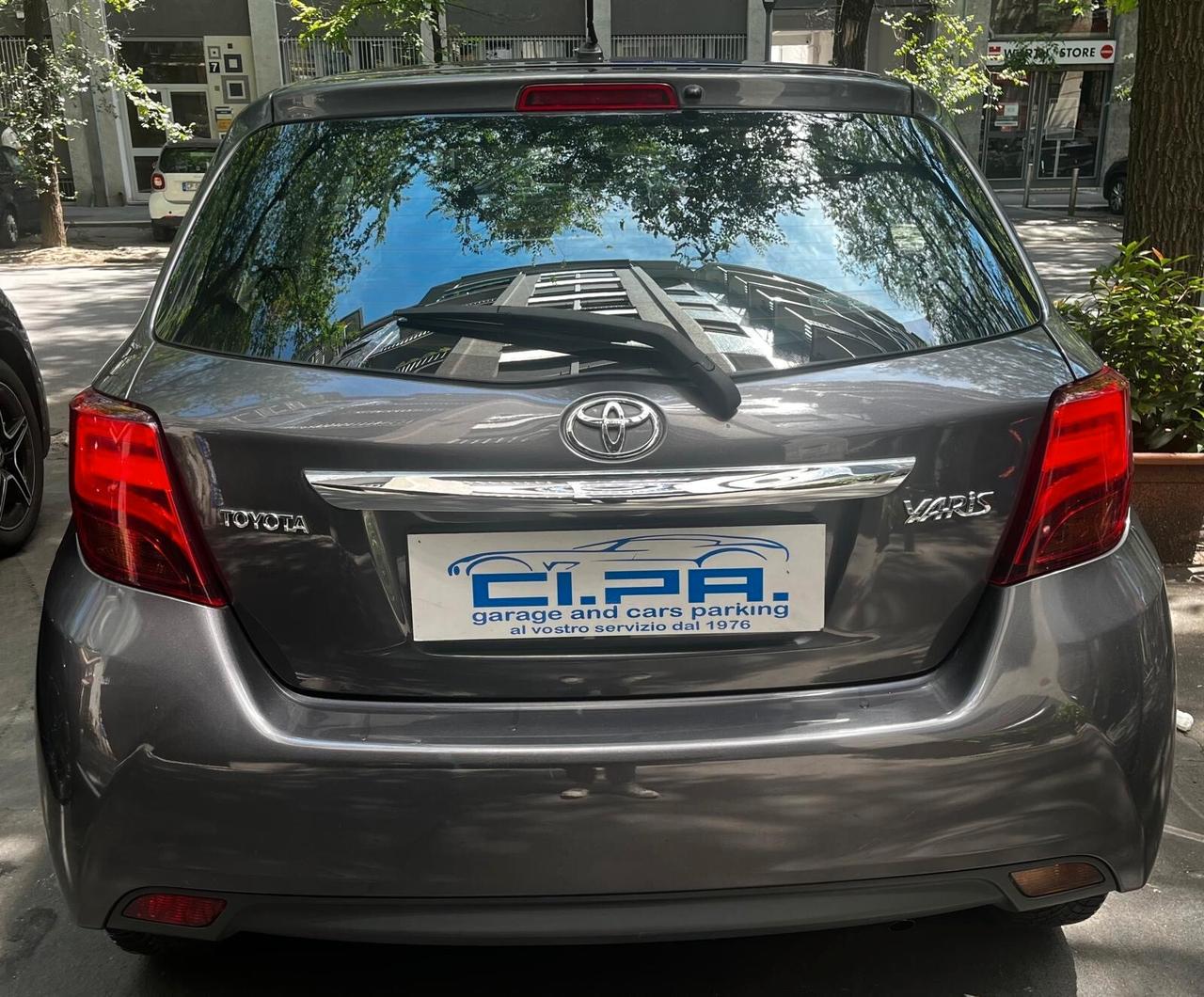 Toyota Yaris 1.0 5 porte Lounge