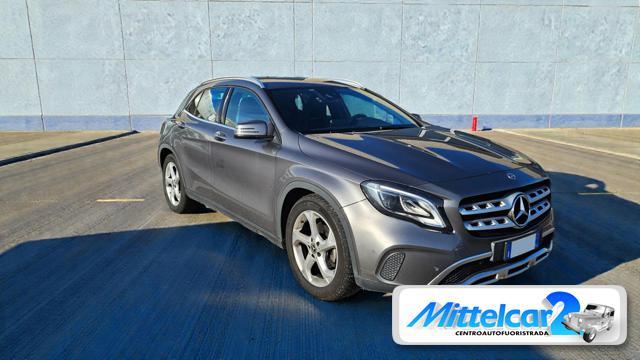 MERCEDES-BENZ GLA 220 Automatic 4Matic Sport