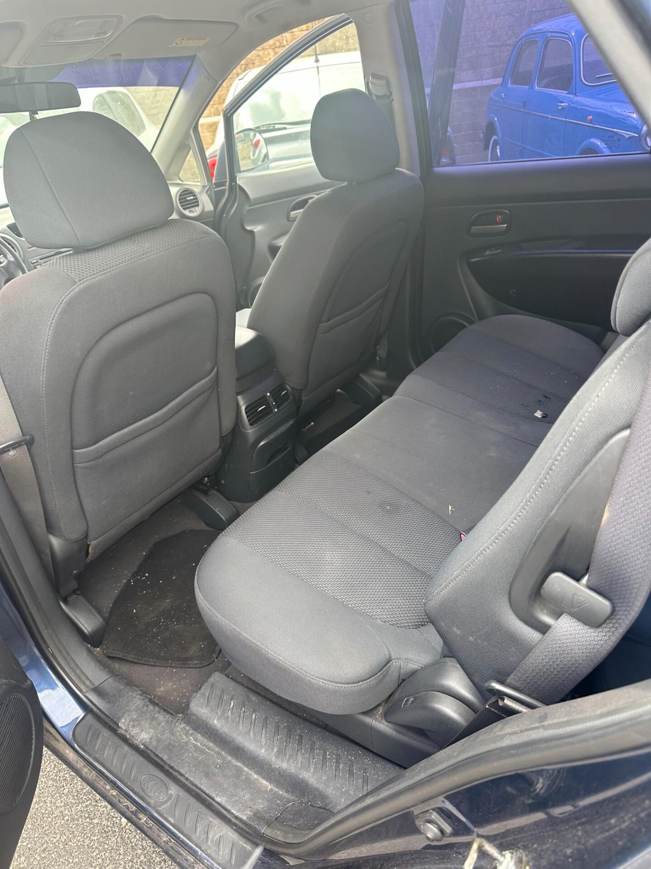 Kia Carens 2.0 16V CRDi VGT EX Class