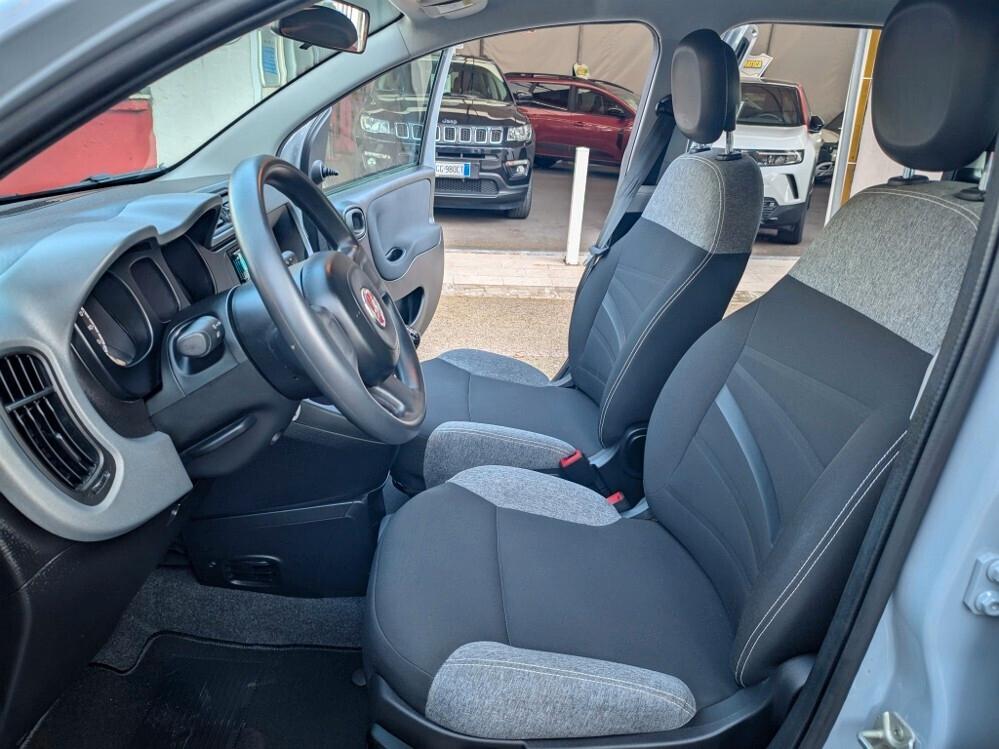 Fiat Panda 1.0 Hybrid SOLI 9000 KM E6