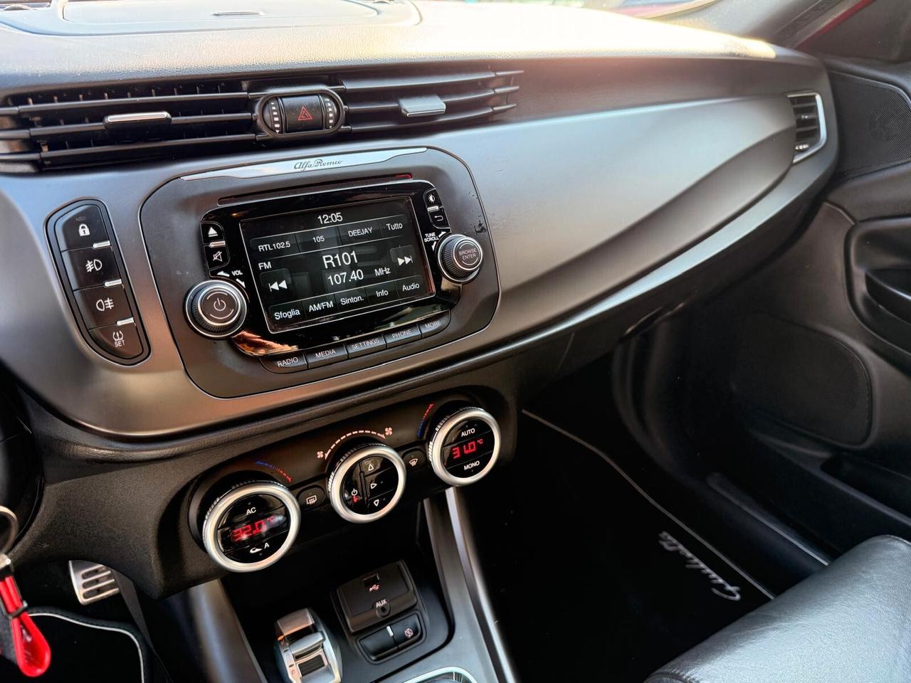 Alfa Romeo Giulietta 2.0 JTDm-2 150 CV QV Line