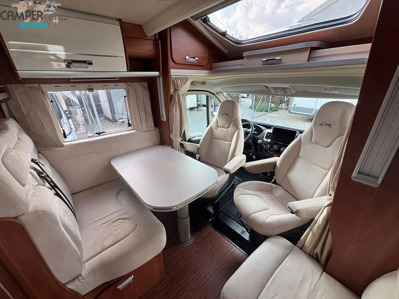 LAIKA ECOVIP 305 TOSCANA EDITION - SEMINTEGRALE COMPATTO 59