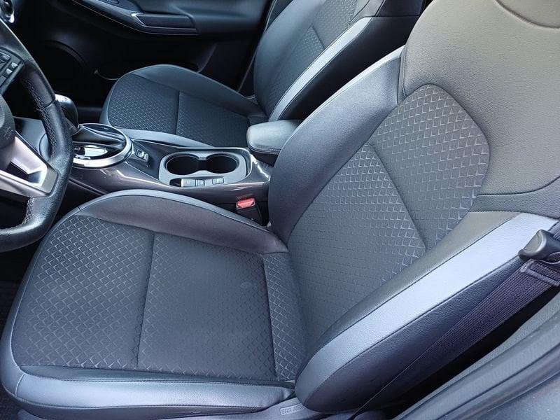 Nissan Juke 1.6 HEV FULL HYBRID N-Connecta-GARANZIA