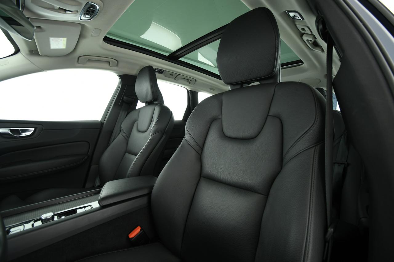 VOLVO XC60 2.0 t6 phev Inscription awd auto SOSPENSIONI+TETTO PANO+PELLE