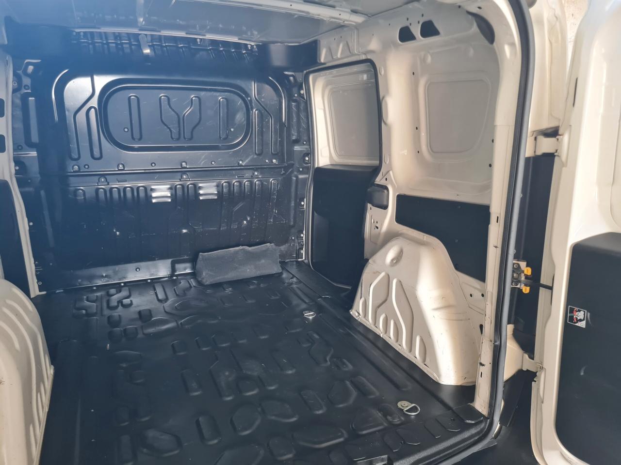 Fiat Doblo Cargo 1.6 MJT 105CV*TAGLIANDI*UNIPRO**