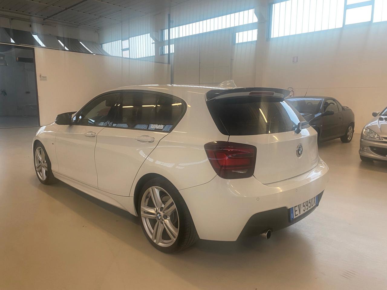 Bmw 118 118d 5p. Msport