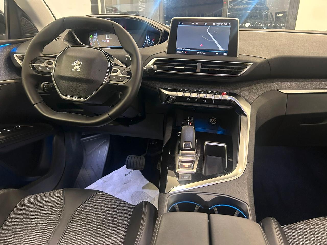 Peugeot 5008 1.5 hdi 130cv Allure 7p TETTO 2018