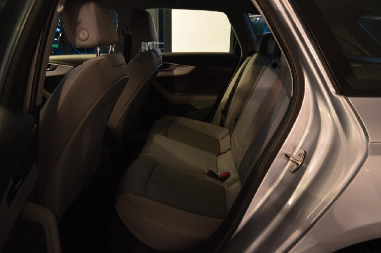 Audi A4 Avant 35 TDI 163Cv S tronic Business