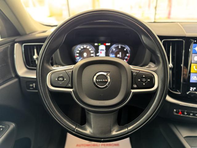 VOLVO XC60 B4 (d) 197cv Geartronic Momentum Pro