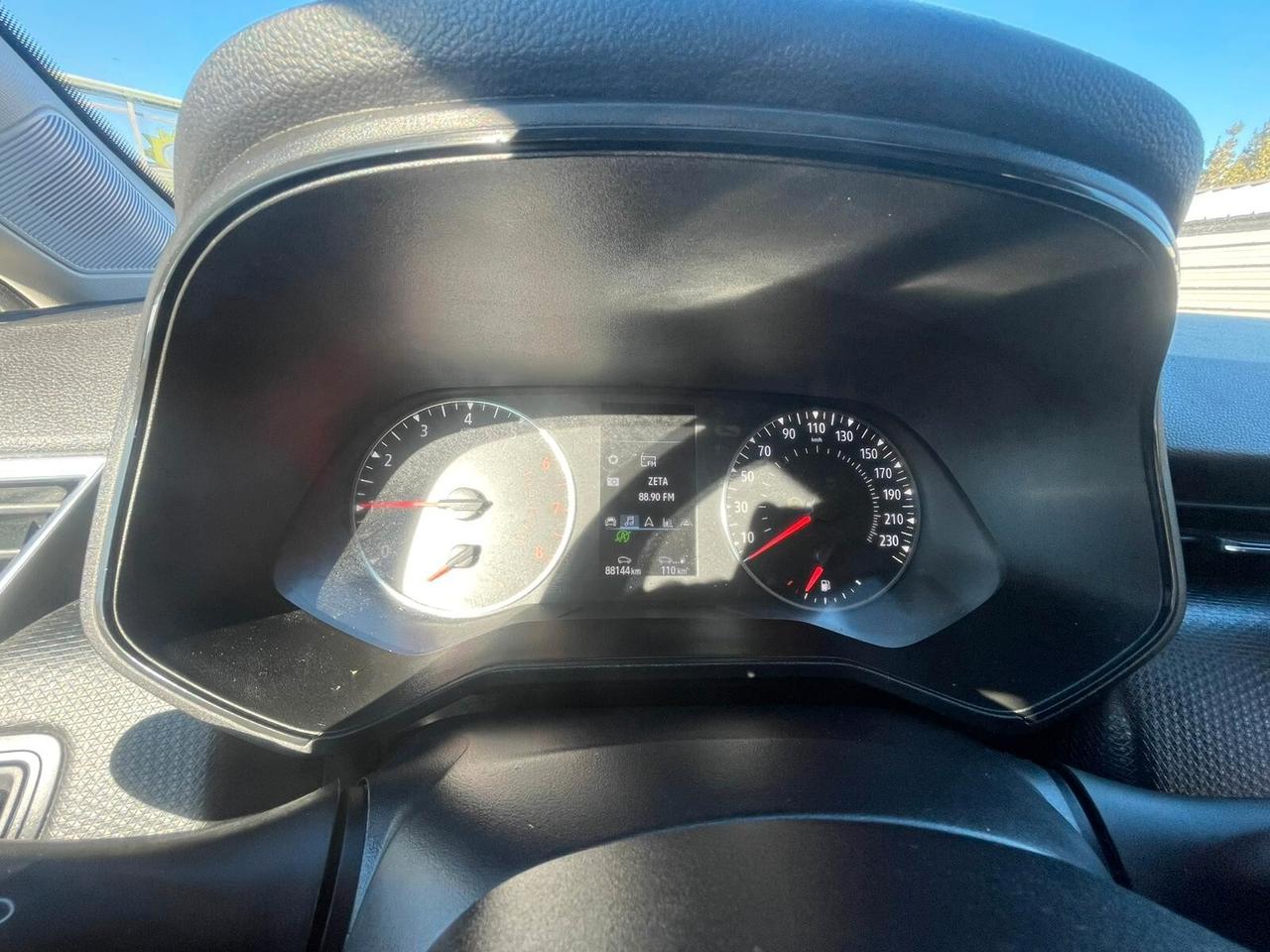 Renault Clio TCe 90 CV Equilibre GARANZIA