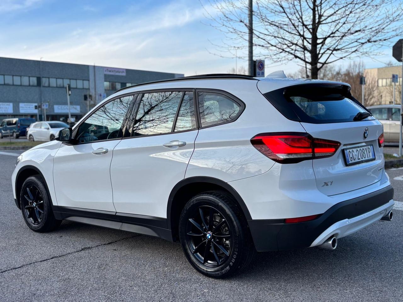 Bmw X1 sDrive20d Sport”TETTO APRIBILE”AUTO”