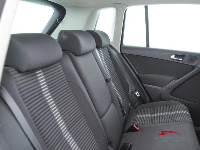 VOLKSWAGEN Tiguan 2.0 TDI DPF 4MOTION tiptronic Sport & Style - PER