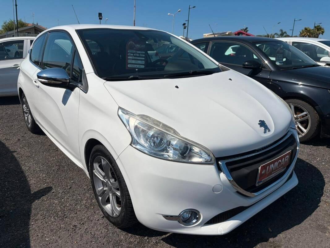 Peugeot 208 1.6 e-hdi 8v Allure s&s 5p