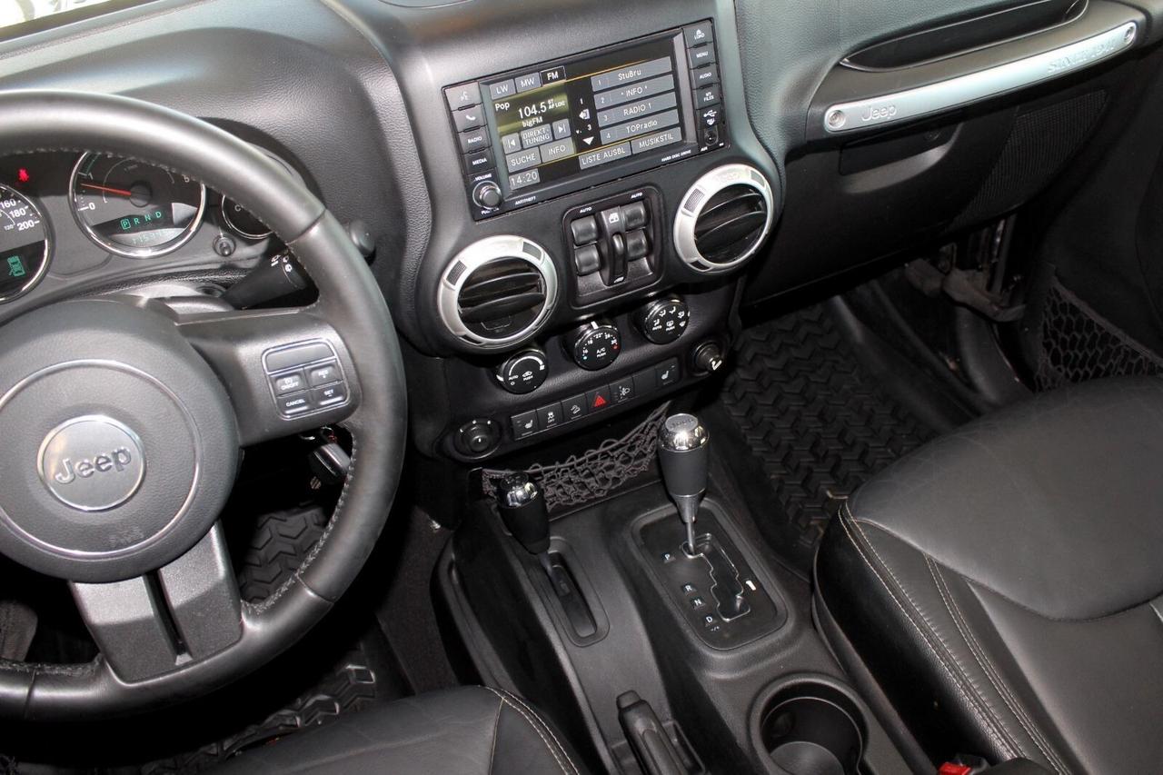 Jeep Wrangler Unlimited 2.2 Mjt II Sahara