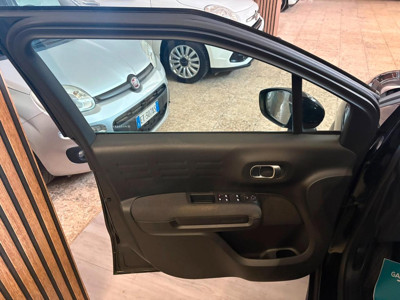 Citroen C3 Aircross 1500cc BlueHDi 102cv S&S Shine