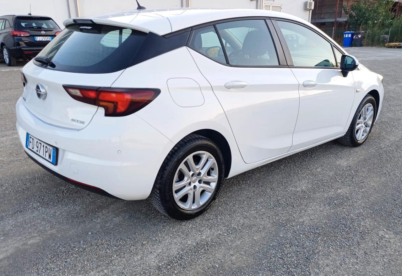 Opel Astra 1.0 Turbo ecoFLEX Start&Stop Sports Tourer Innovation