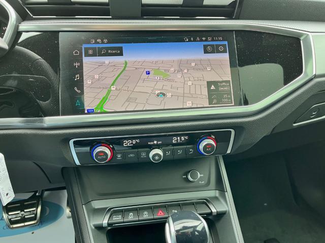 AUDI Q3 SPB 40 TDI quattro S tronic Identity Black Km 0