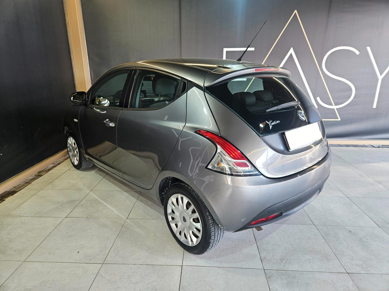 Lancia Ypsilon 1.2 Gold ecochic Gpl