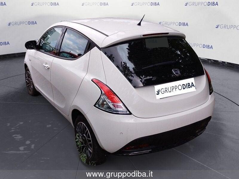 Lancia Ypsilon III 2011 Benzina 0.9 t.air S MomoDesign s&s 85cv dfn E6