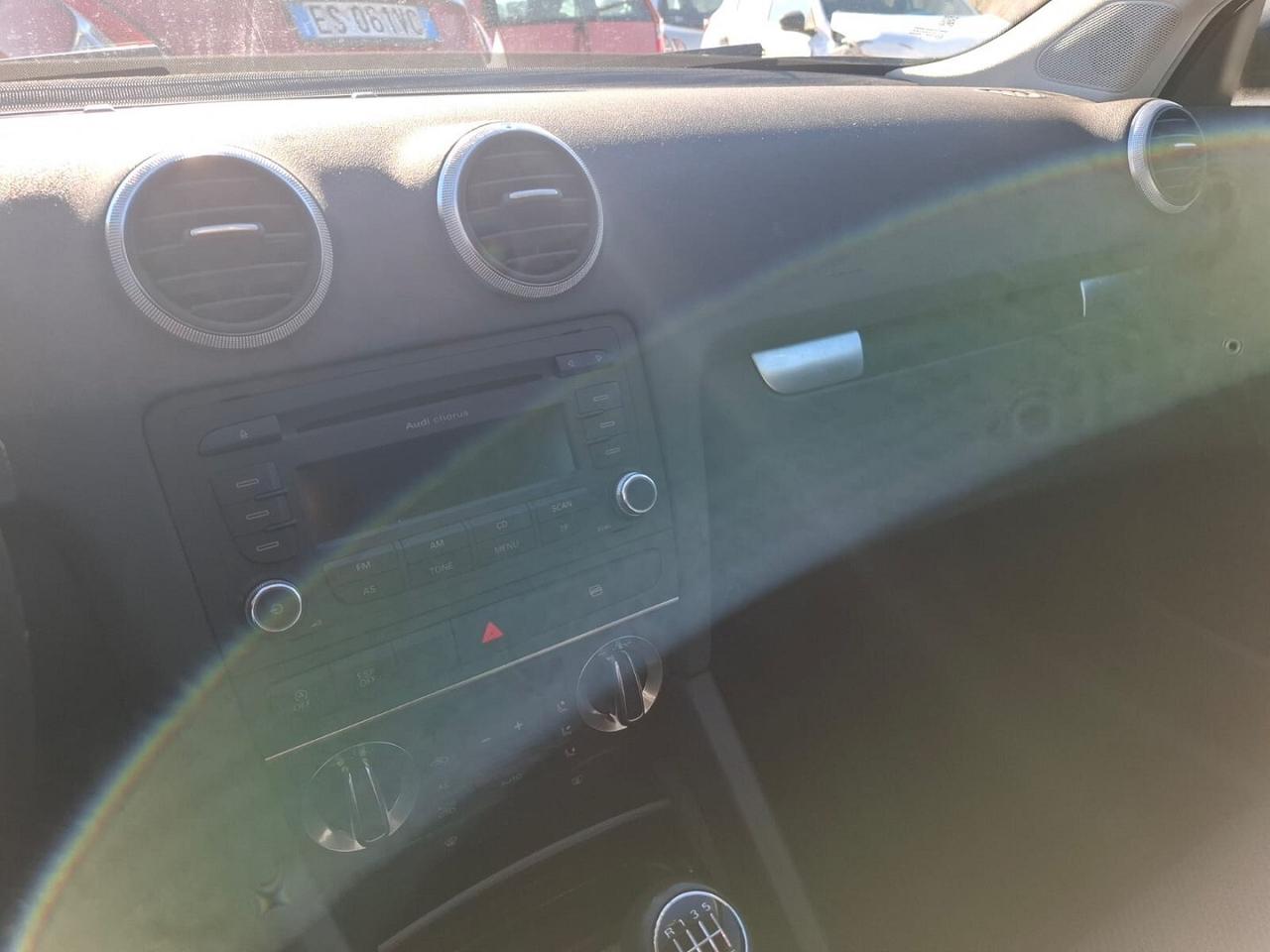 AUDI A3 SPB TDI AMBIENTE SINISTRATA MARCIANTE