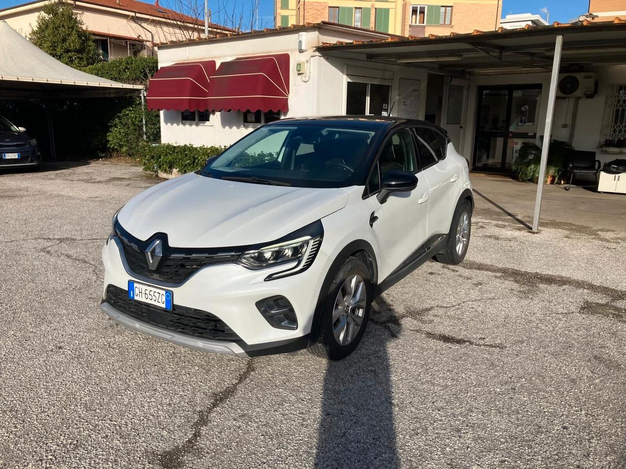 RENAULT CAPTUR 1.6 Plug-in 160cv Intens