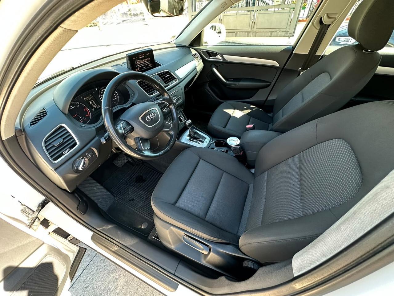 Audi Q3 2.0 TDI 120 CV
