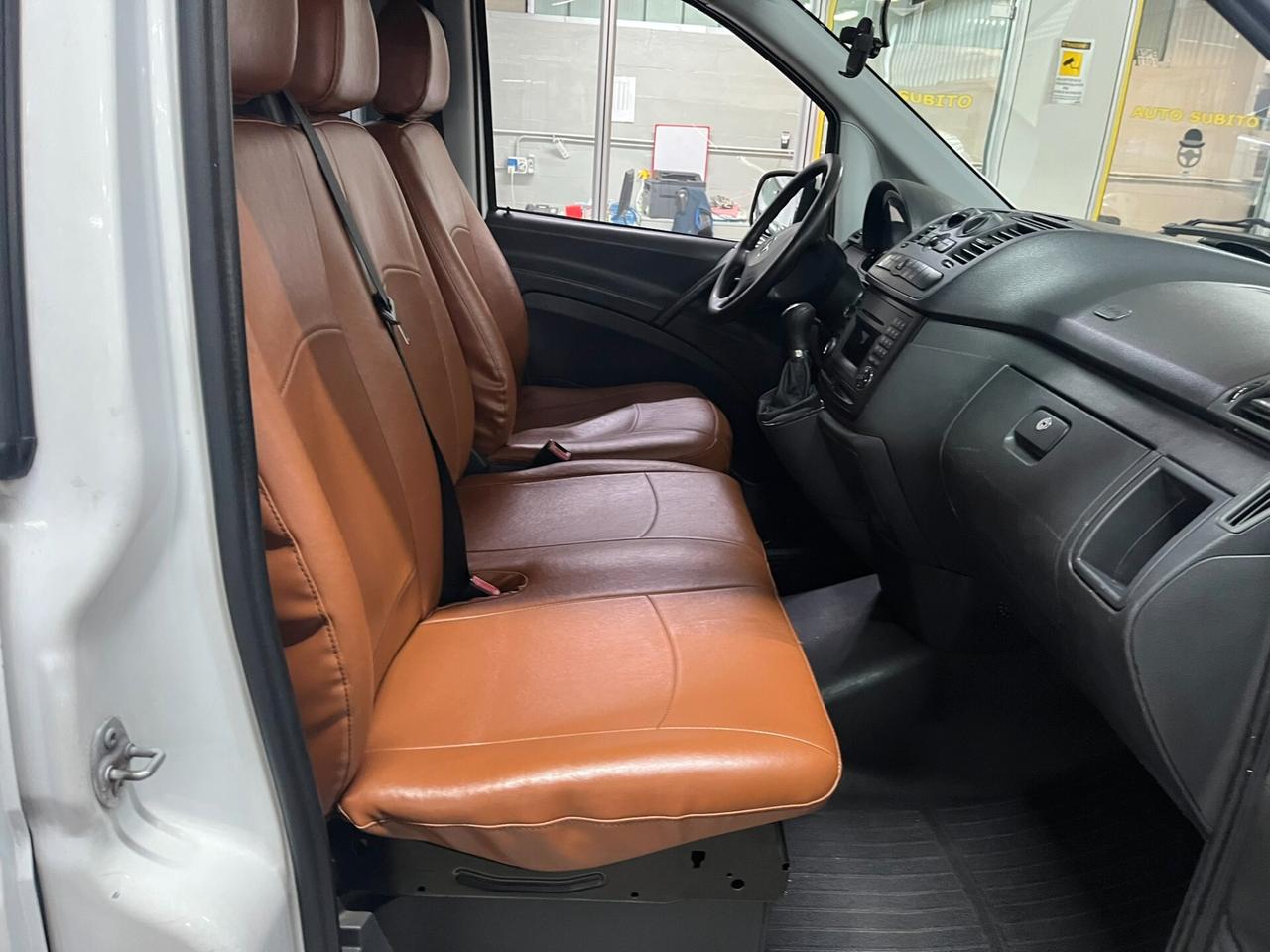 Mercedes Viano 2.2 CDI, cambio automatico, 9 POSTI