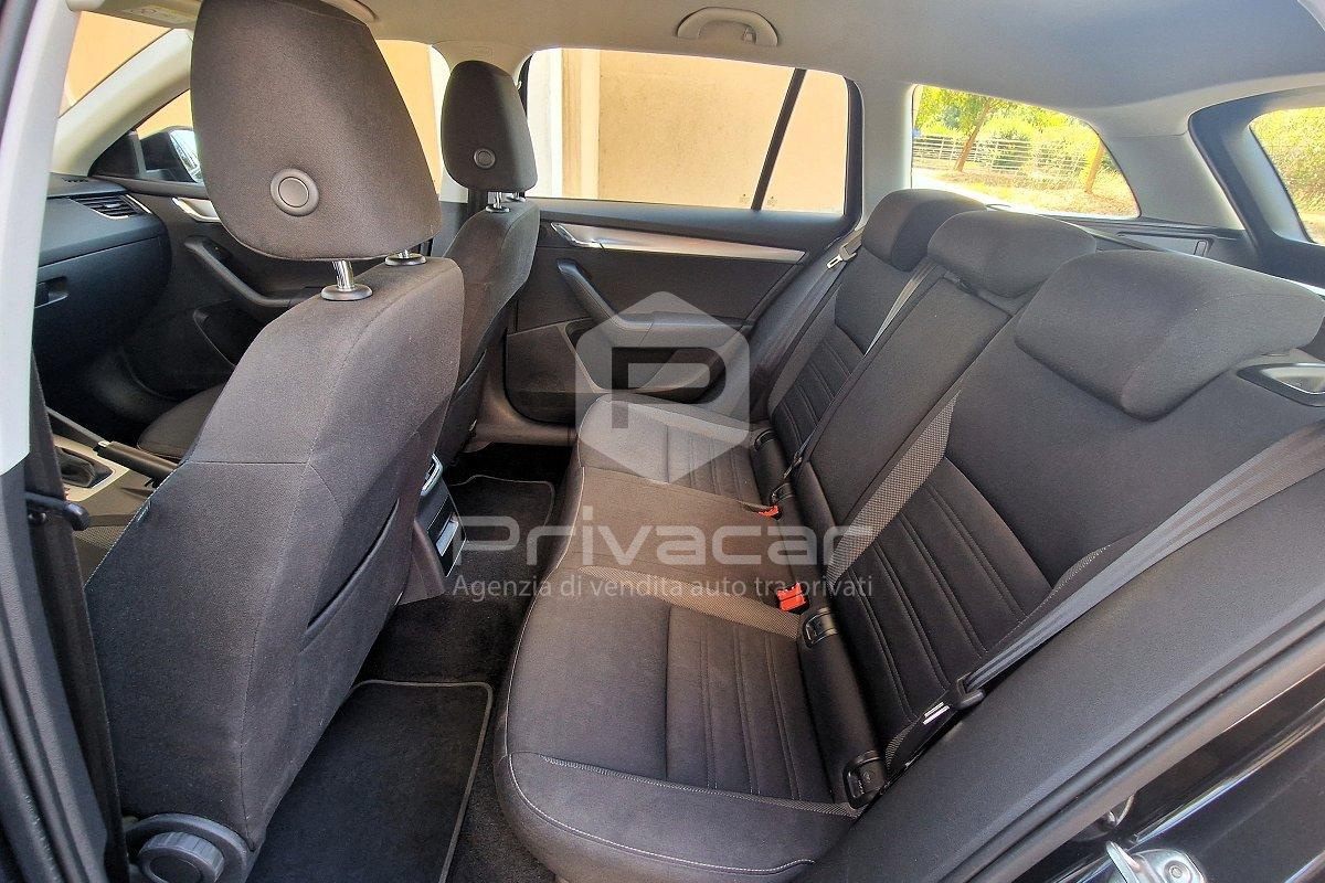 SKODA Octavia 1.6 TDI CR 115 CV DSG Wagon Style