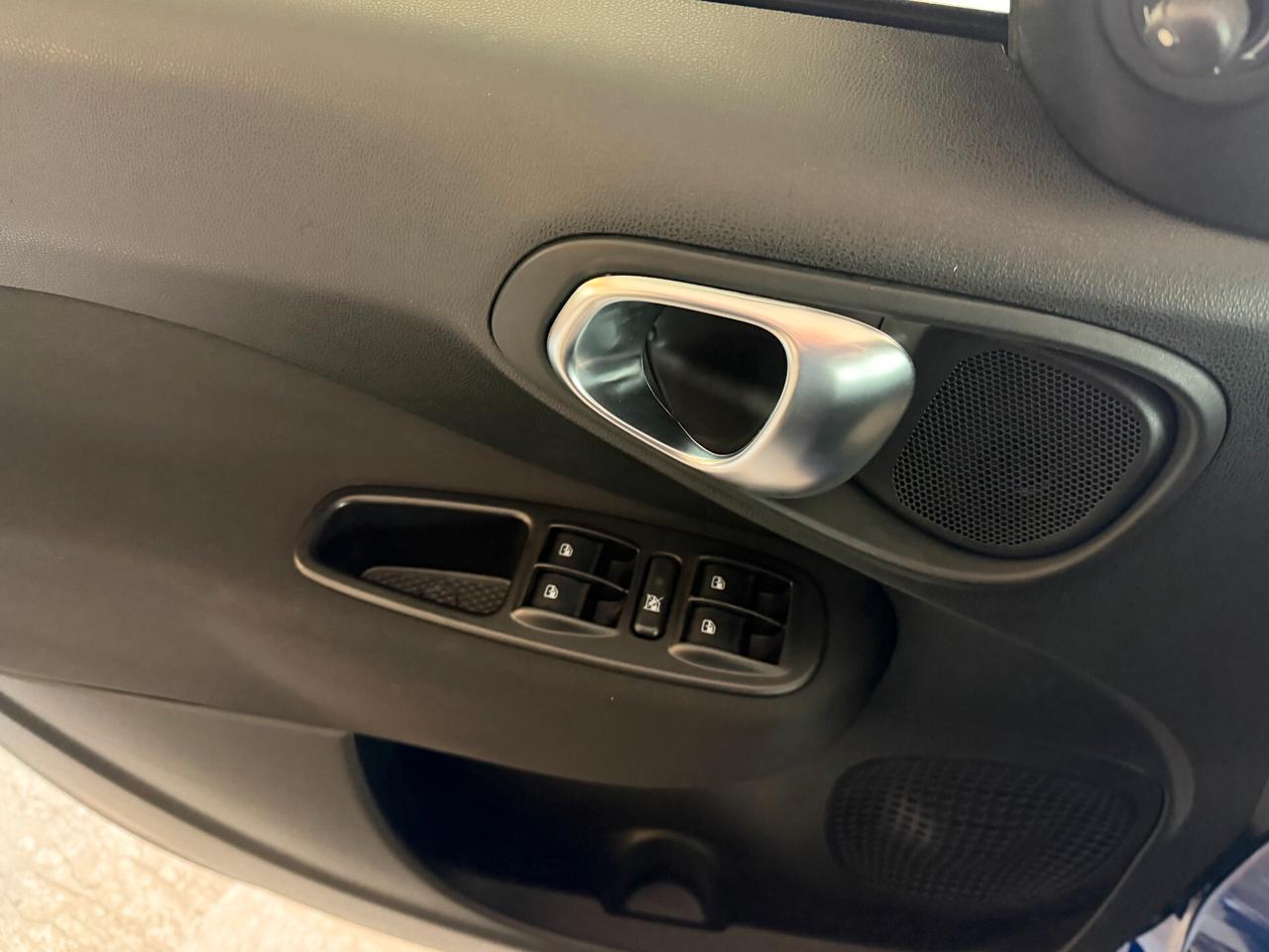 Fiat 500L New 1.3 M.JET 95 cv. CONNECT (Nav)