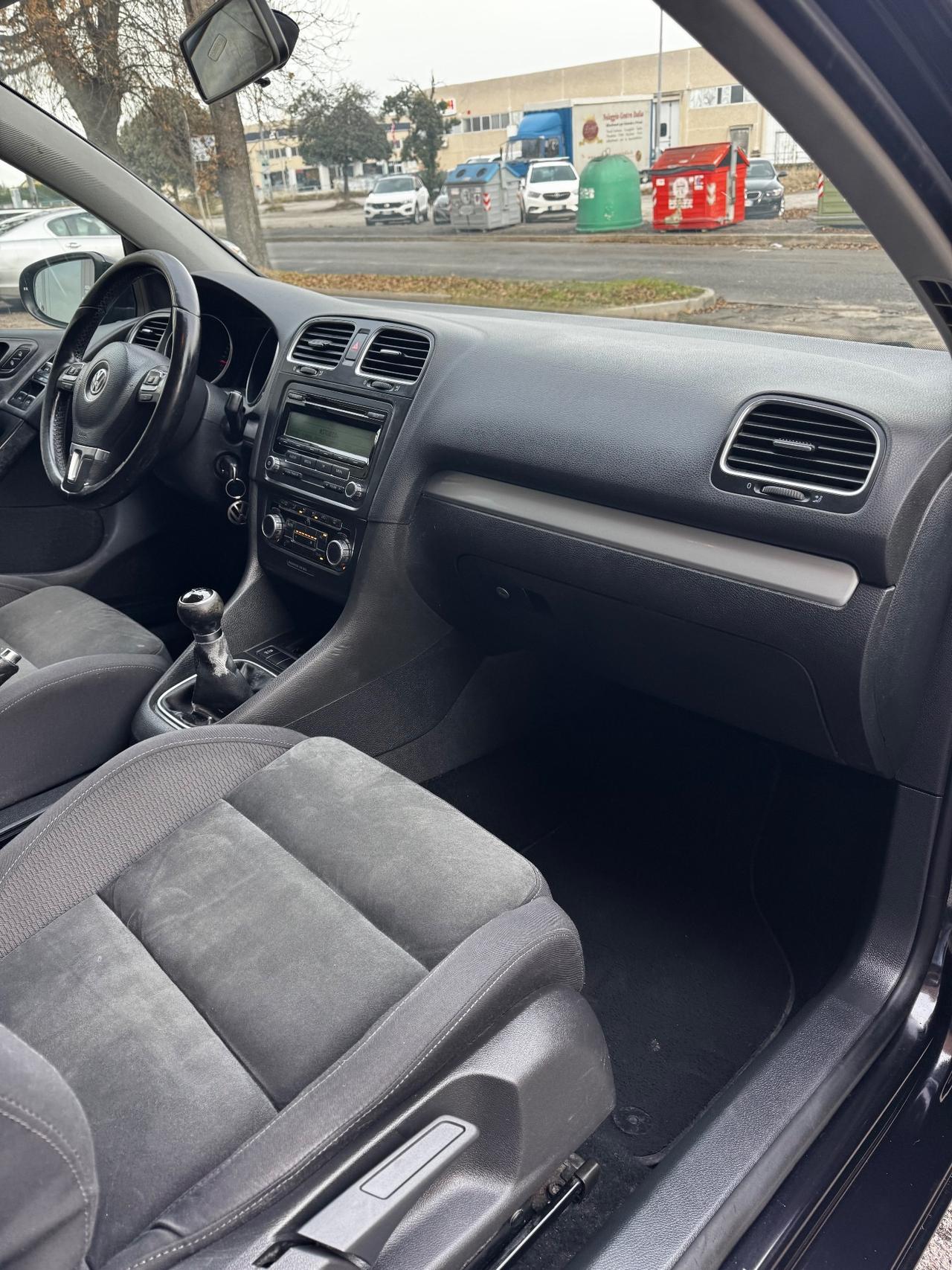 Volkswagen Golf 1.6 TDI 5p.