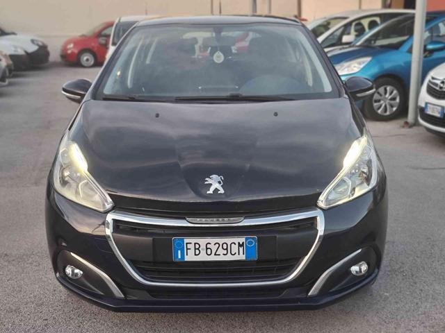 PEUGEOT 208 1.2 82cv Allure DA VETRINA