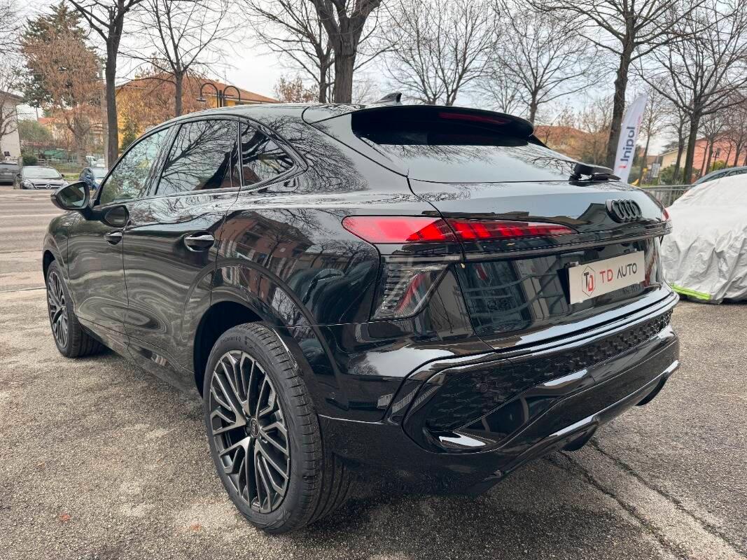 Audi Q3 Sportback Sportback TDI 150cv-S Line-Tetto-PRONTA CONSEGNA