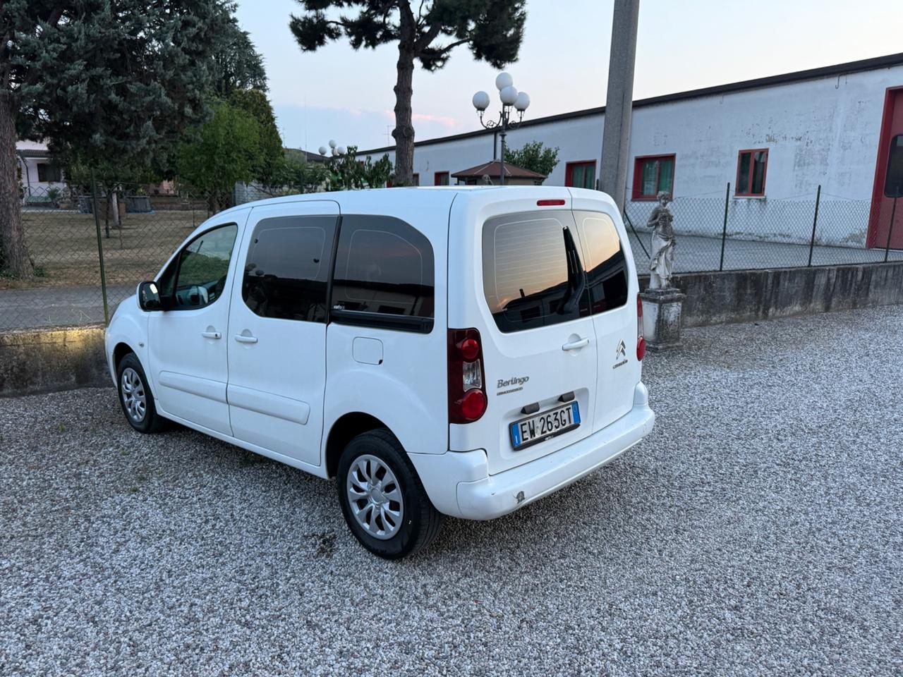 Citroen Berlingo 5 posti
