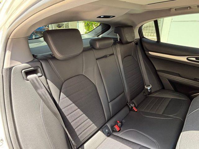 ALFA ROMEO Stelvio 2.0 Turbo 200 CV AT8 Q4 Sprint