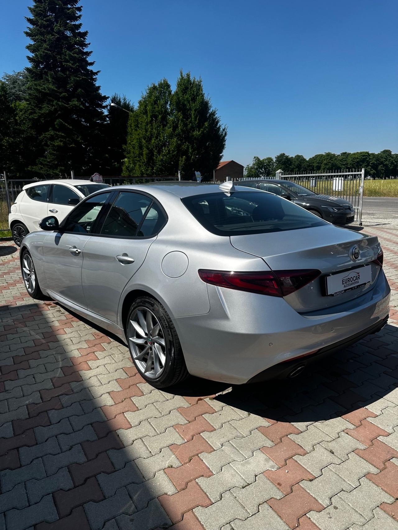 Alfa Romeo Giulia 2.2 Turbodiesel 180 CV AT8 Super
