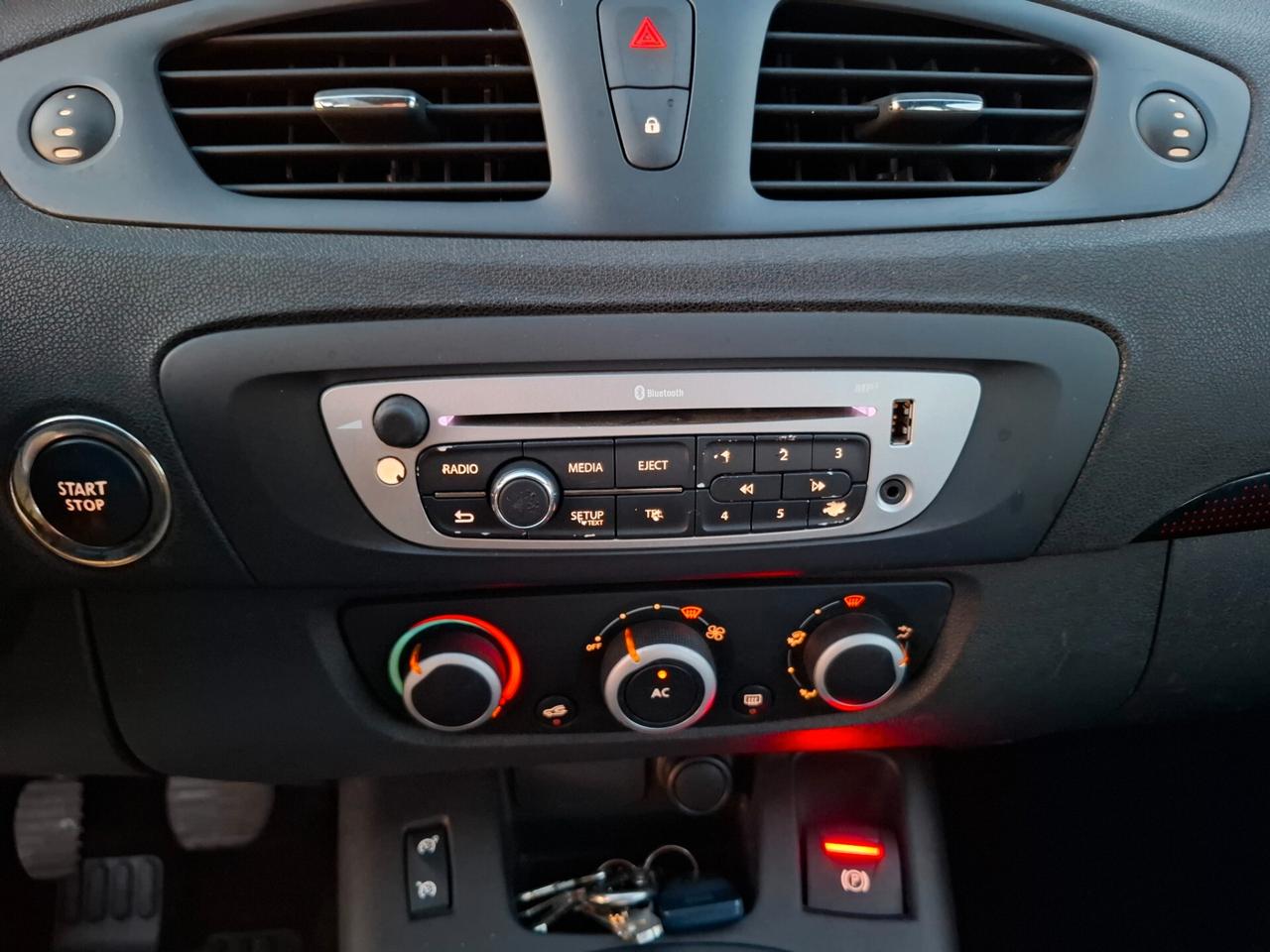 Renault Scenic Scénic XMod 1.5 dCi 110CV S&S Bose