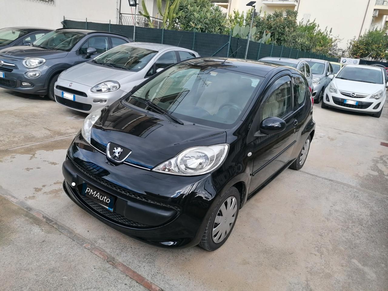 Peugeot 107 1.0 68CV 3p. Sport